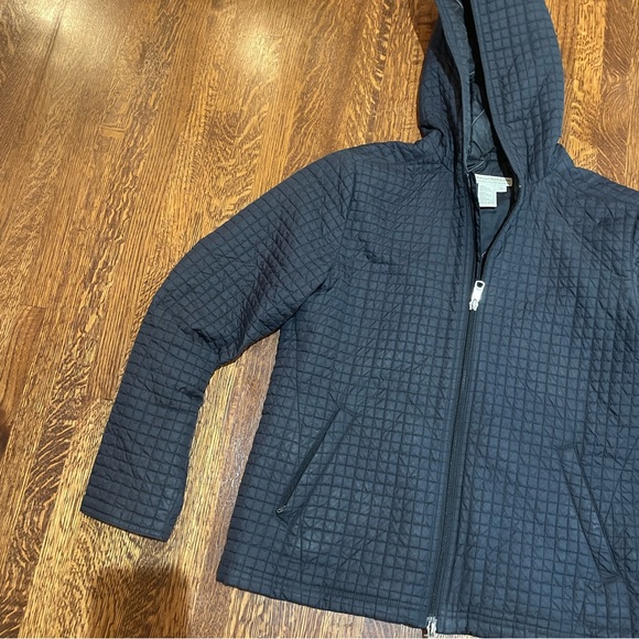 Royal Robbins Quilted Hooded Jacket - Picture 2 of 9